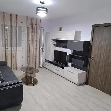 George Apartment